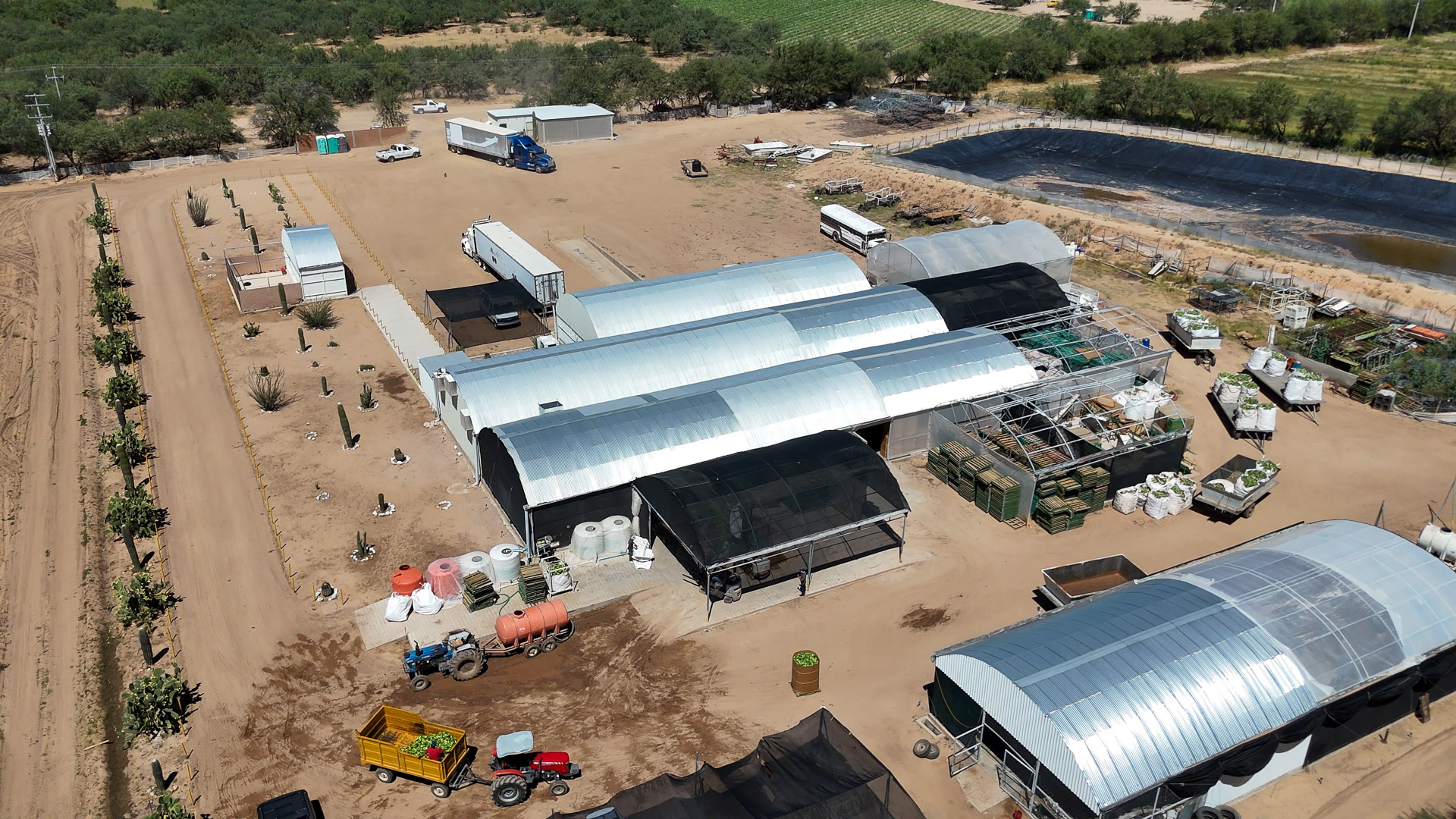 010-20240920140027-MavMiniPro4-Magdalena-Packing-shed-1